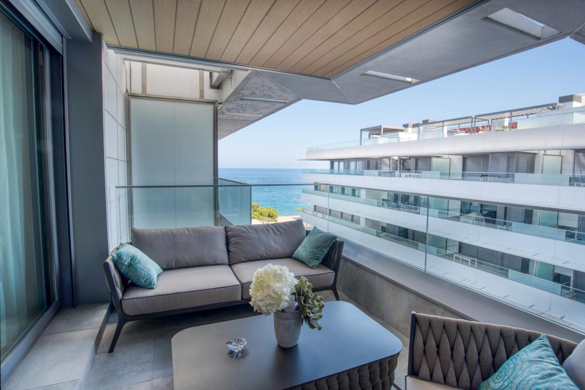 Penthouse On The First Line Apartment ปลาตจาดาโร ภายนอก รูปภาพ