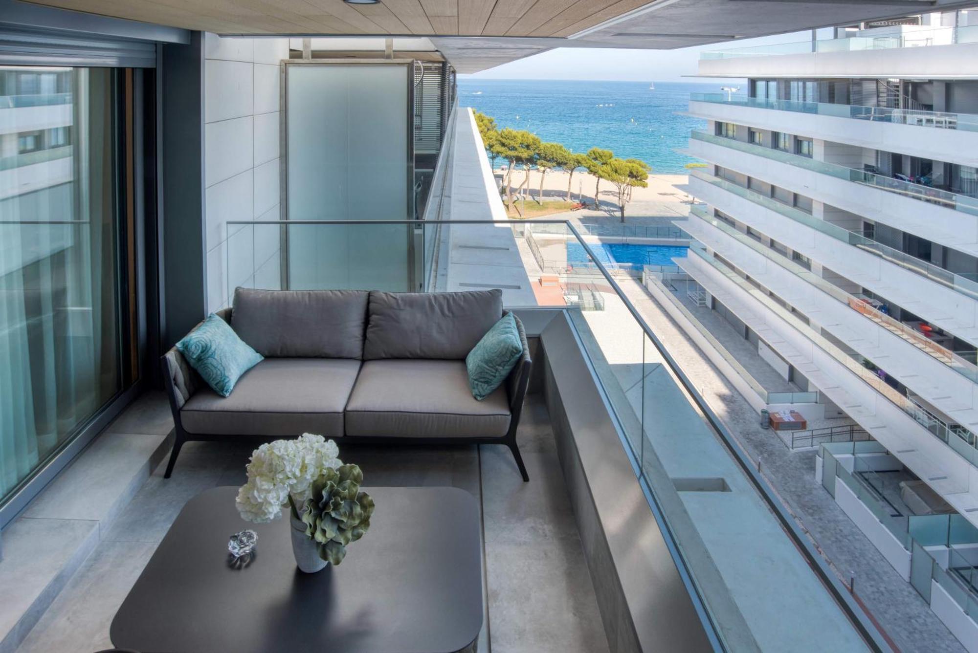 Penthouse On The First Line Apartment ปลาตจาดาโร ภายนอก รูปภาพ